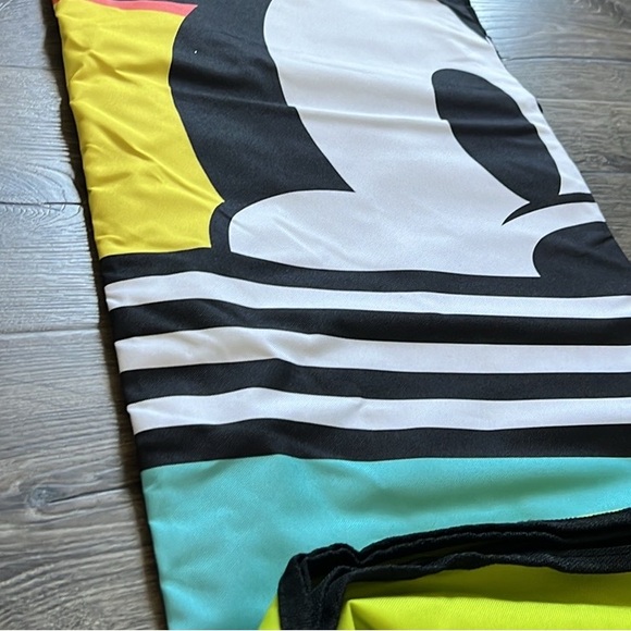 DISNEY picnic 🧺 backpack with picnic mat- BRAND NEW - Picture 14 of 16